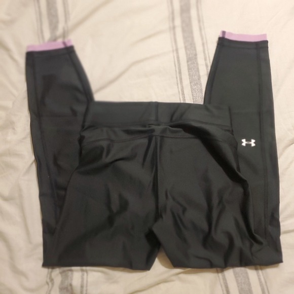 Under Armour Heat Gear Compression Athletic Run Leggings in Black Purple SZ:S - Picture 5 of 6